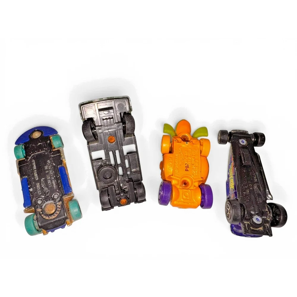 Hot Wheels Lot of 8 Diecast Cars Trucks Fantasy Castings Mixed Loose Mattel
